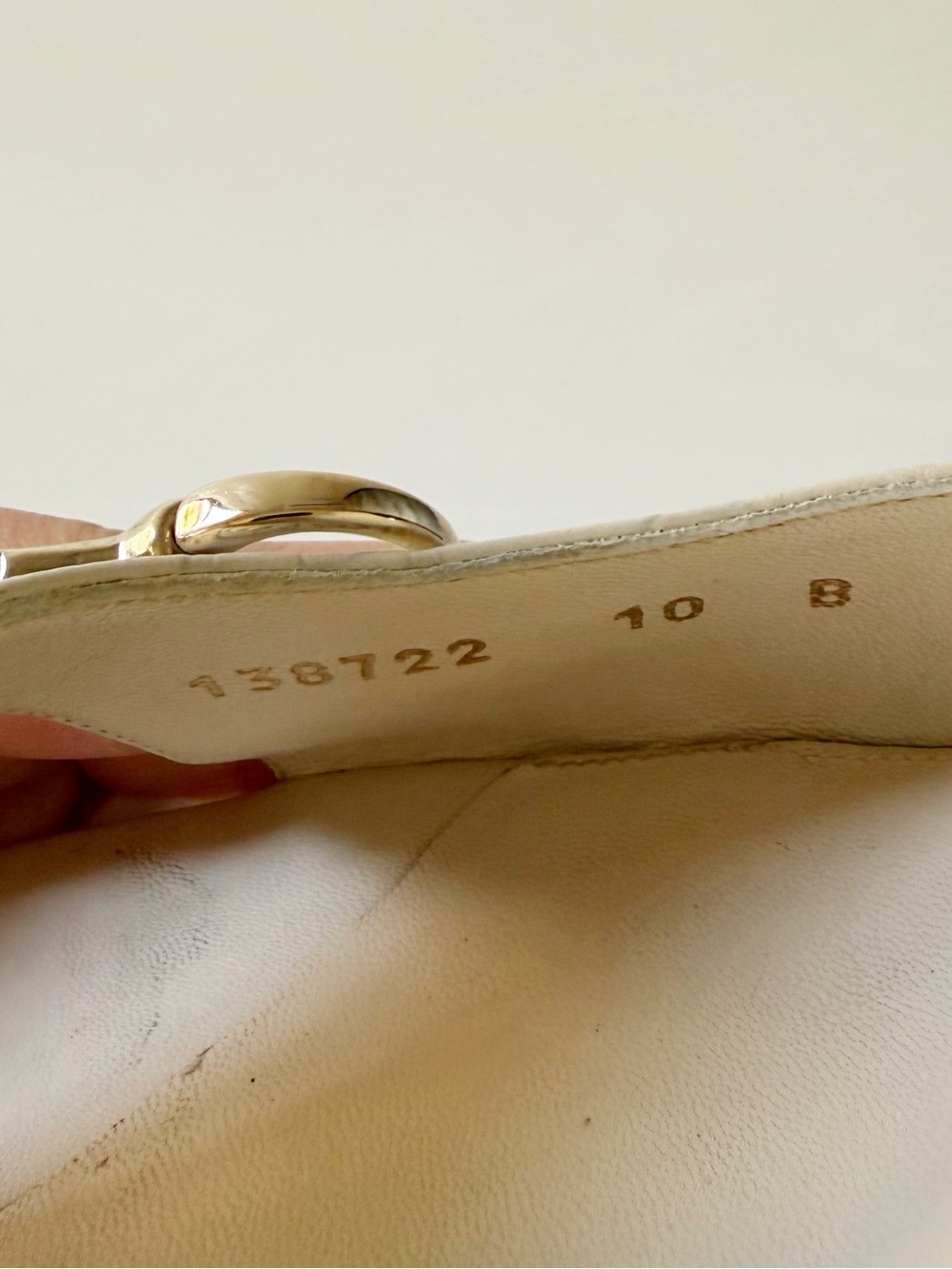 Gucci White Guccissima GG Horsebit Leather Mule Heels Size 10B Mystic White - Picture 11 of 14